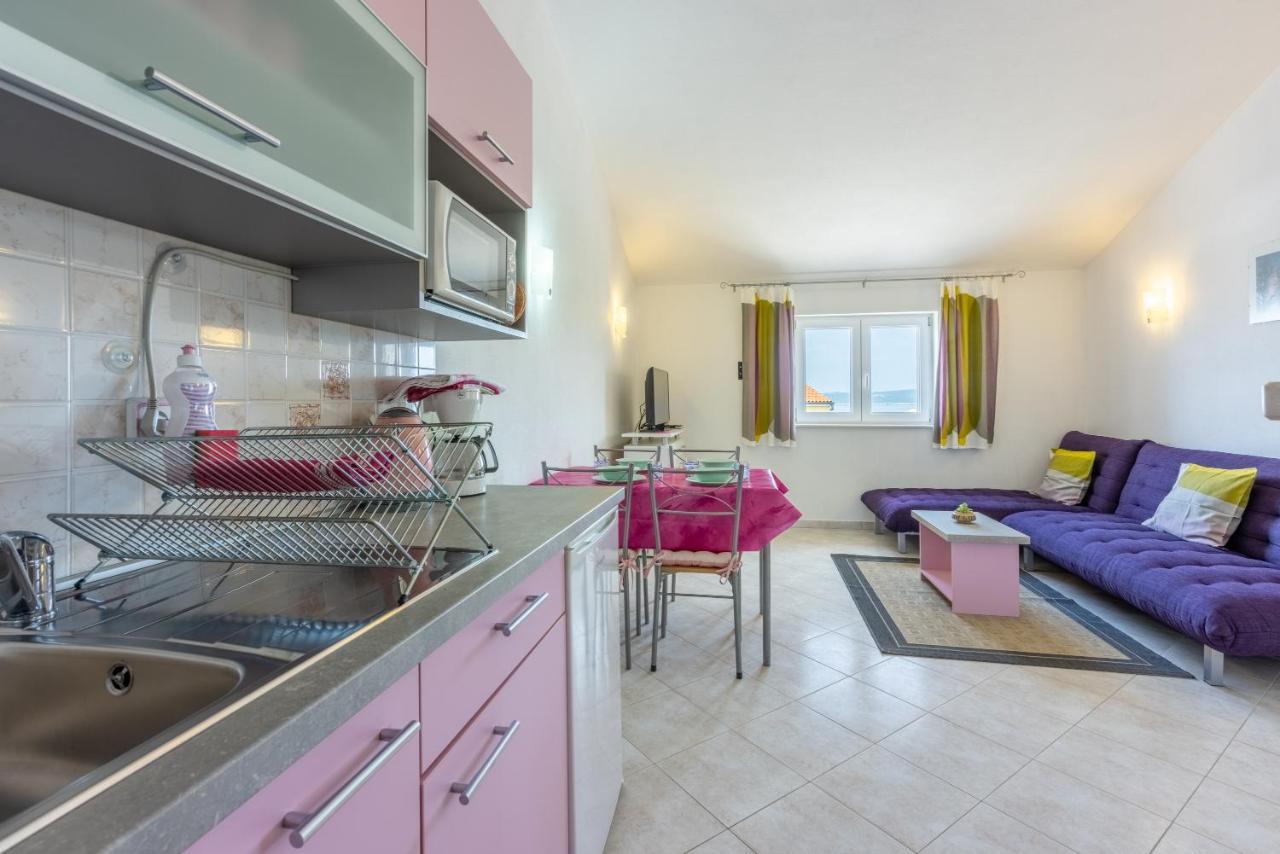 Apartmani Jaric Novi Vinodolski Esterno foto