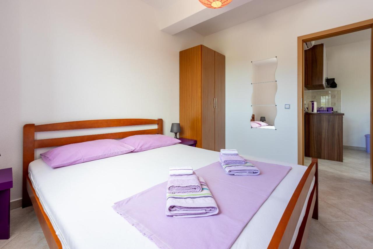 Apartmani Jaric Novi Vinodolski Esterno foto