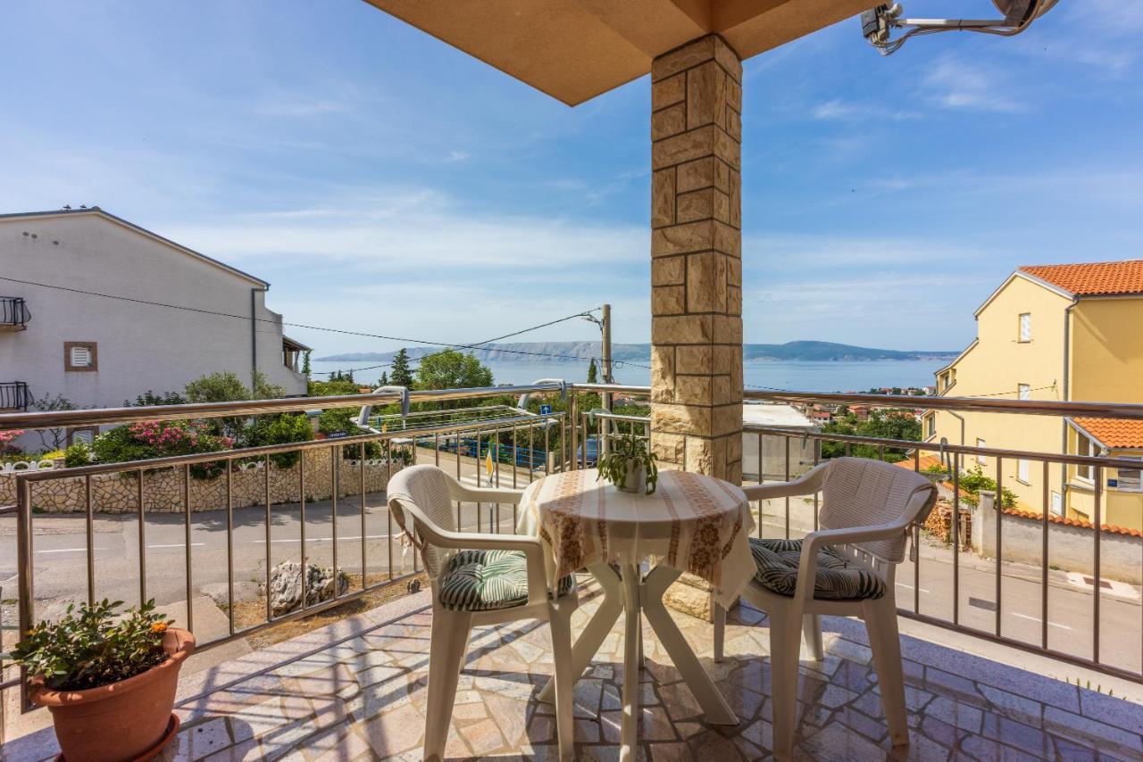 Apartmani Jaric Novi Vinodolski Esterno foto