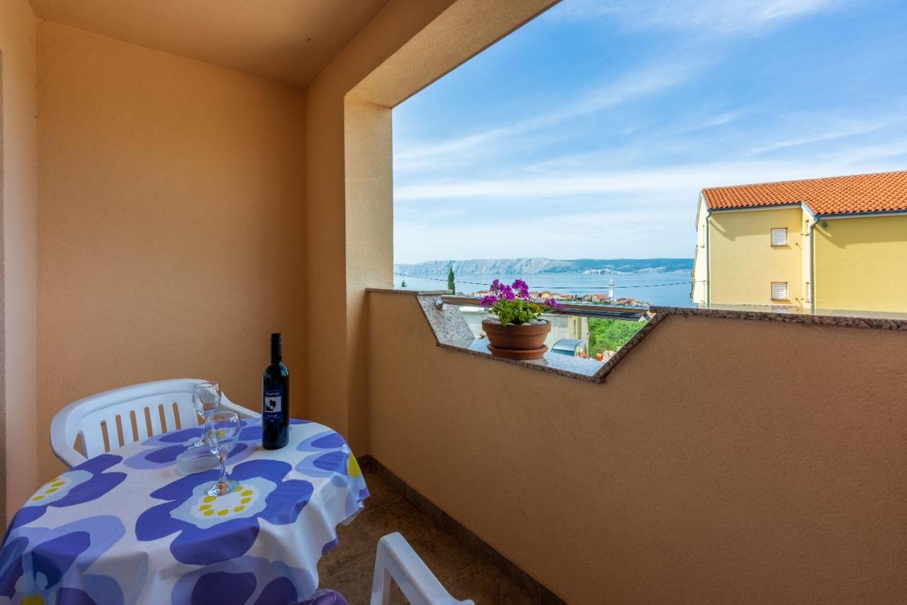 Apartmani Jaric Novi Vinodolski Esterno foto