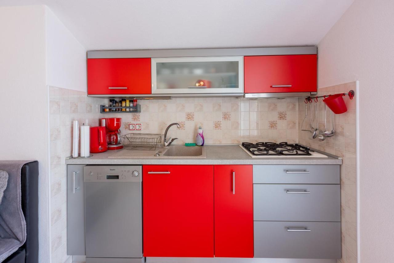 Apartmani Jaric Novi Vinodolski Esterno foto