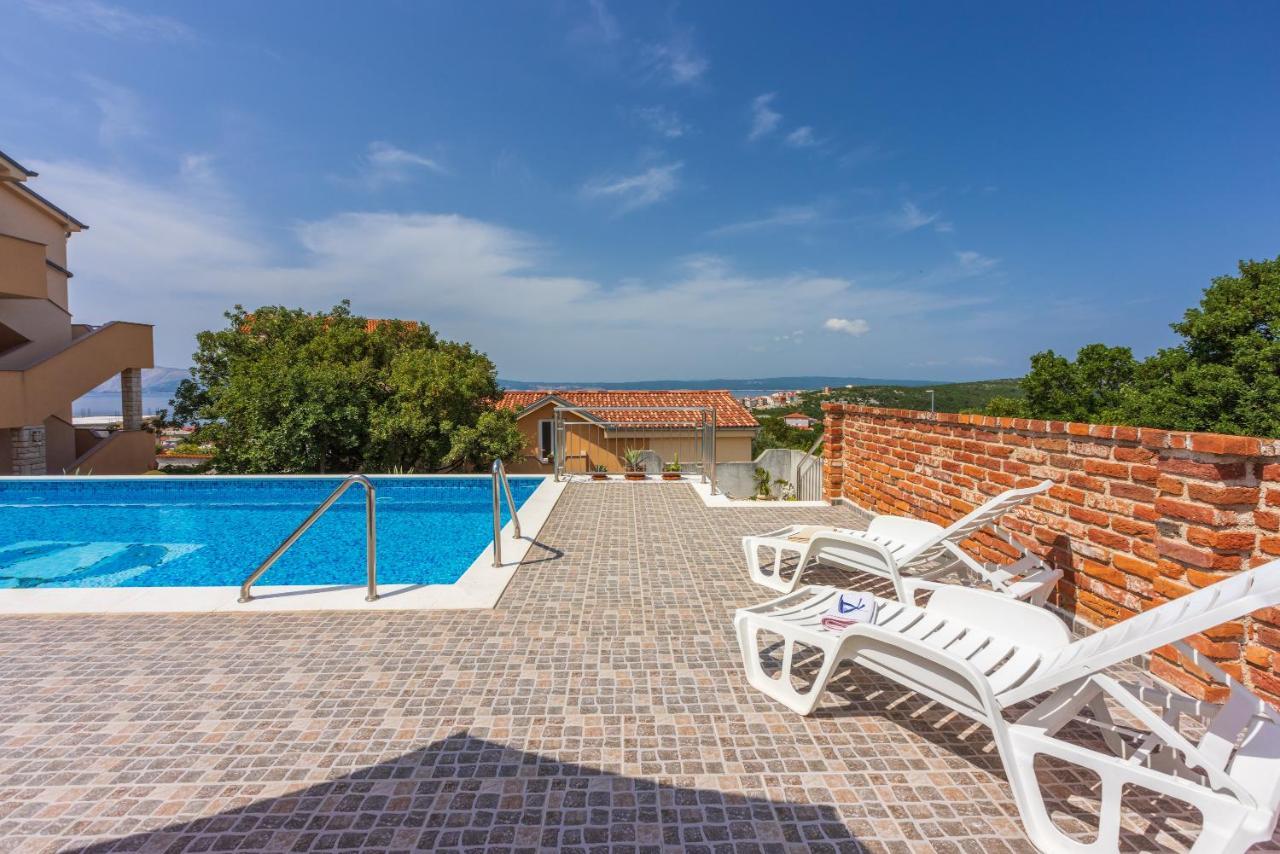 Apartmani Jaric Novi Vinodolski Esterno foto